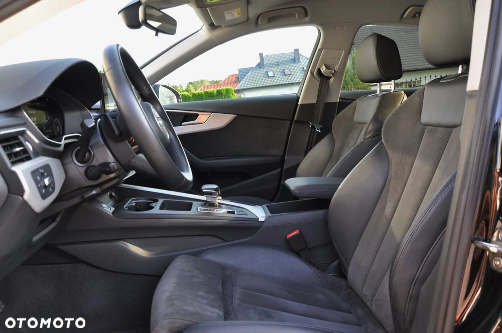 Audi A4 Limousine - 12