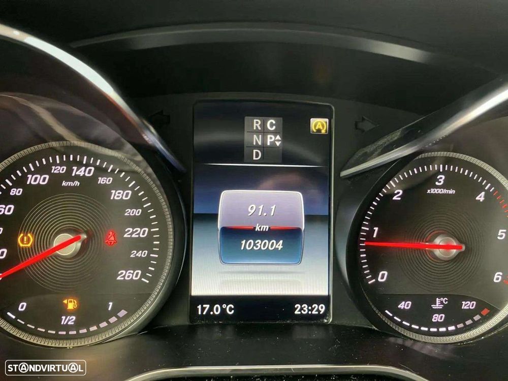 Mercedes-Benz V 220 d Longo Avantgarde Aut. - 12