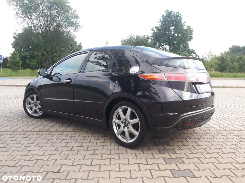 Honda Civic 1.8 Executive - 7