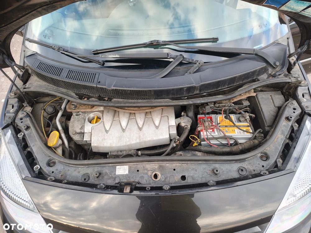 Renault Scenic 1.6 16V Authentique - 19