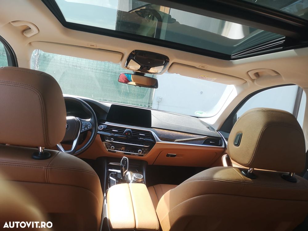 BMW Seria 5 520d xDrive AT MHEV - 9