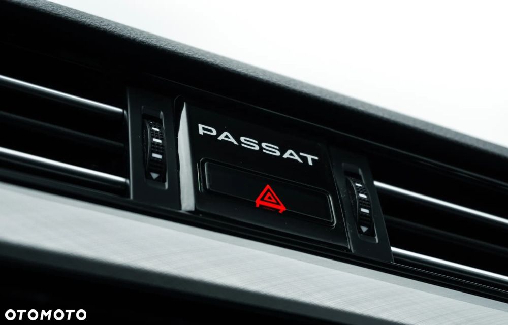 Volkswagen Passat Variant 2.0 TDI Business DSG - 18
