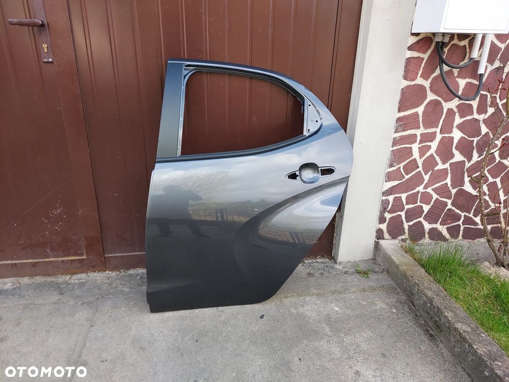 Toyota Yaris IV 20- Drzwi Lewe Tylne Tył L - 1