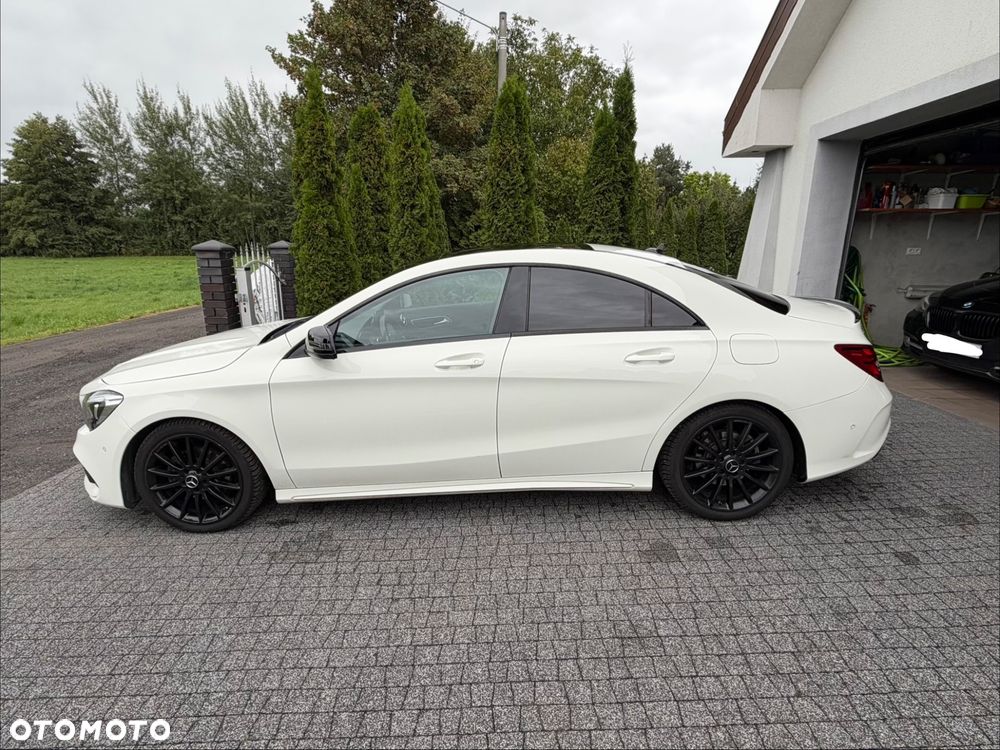 Mercedes-Benz CLA 200 7G-DCT AMG Line - 8