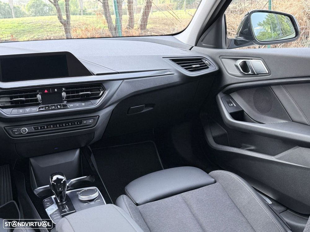 BMW 116 d Line Sport Auto - 28