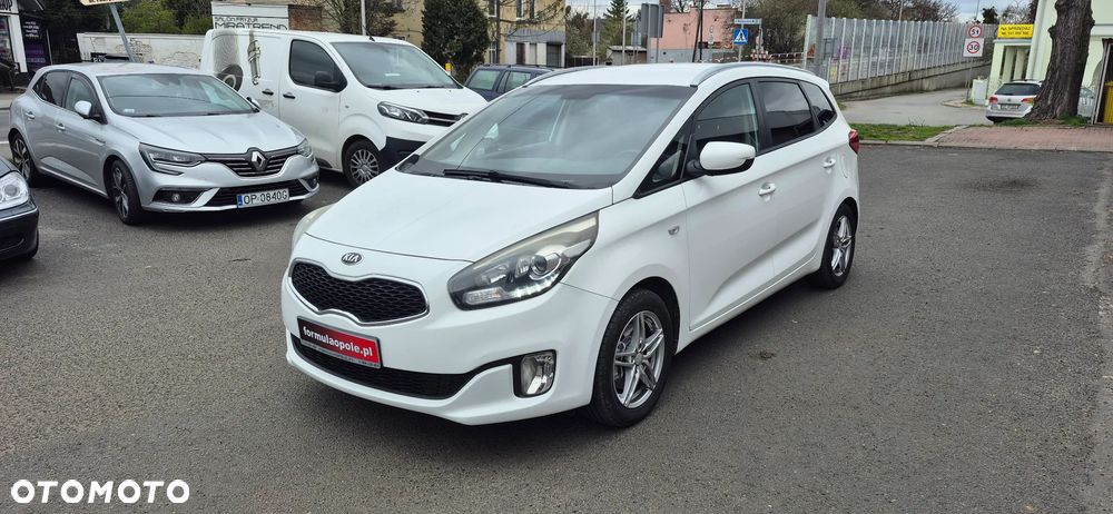 Kia Carens 1.7 CRDi 115 Dream Team Edition - 1