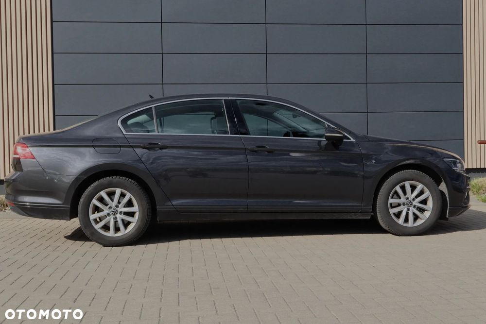 Volkswagen Passat 1.5 TSI EVO Business DSG - 5