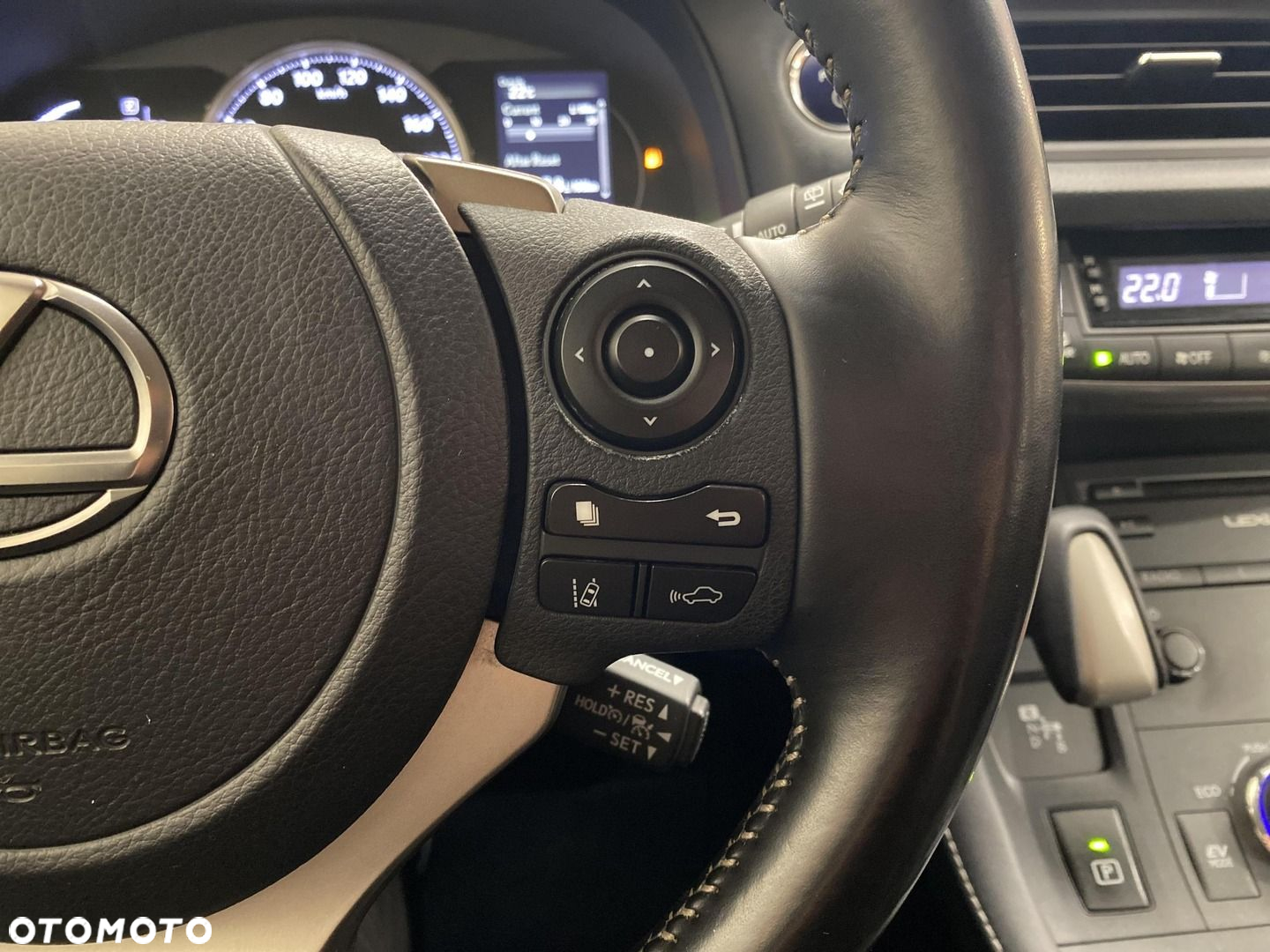 Lexus CT - 14