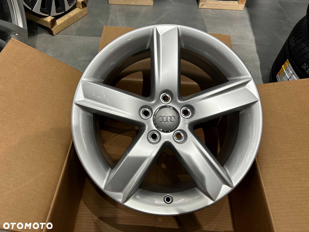 Oryginalne felgi 17 5x112 ET46 Audi A4 B8 B7 A3 8K0/071497