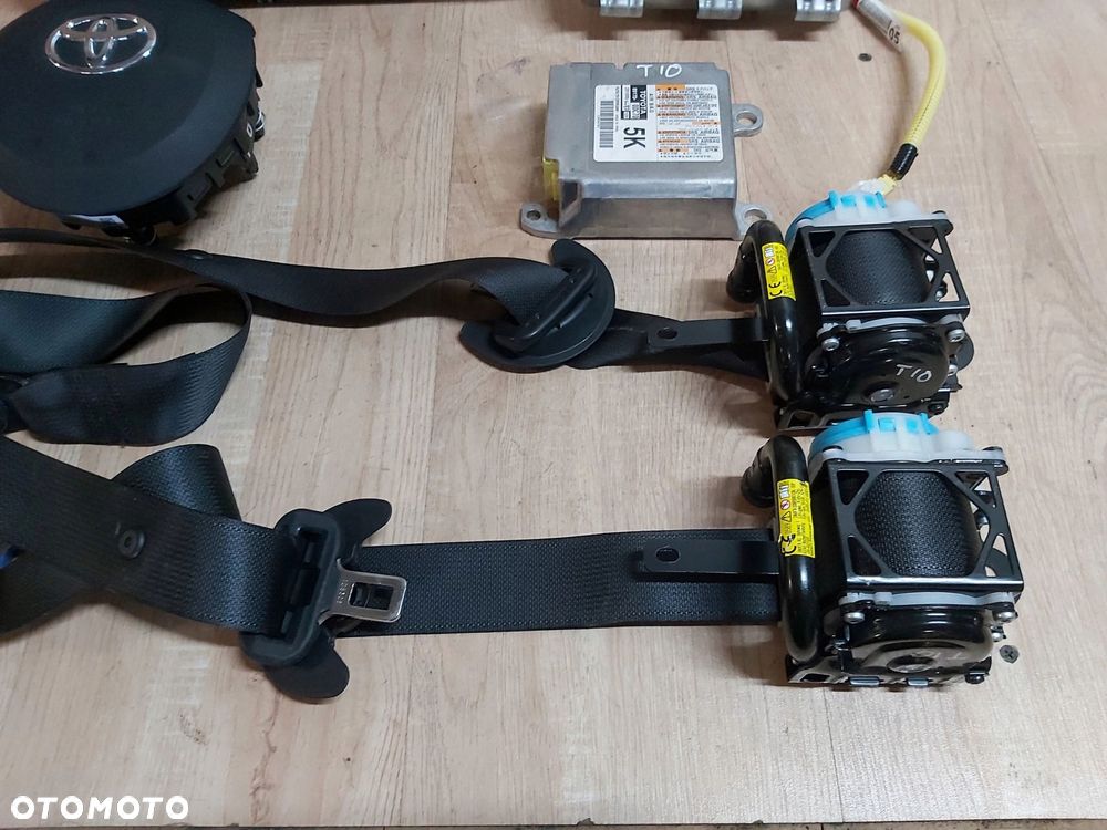 Toyota Yaris III Lift PODUSZKA AIR BAG kierowcy deska pas przód 2018r - 3