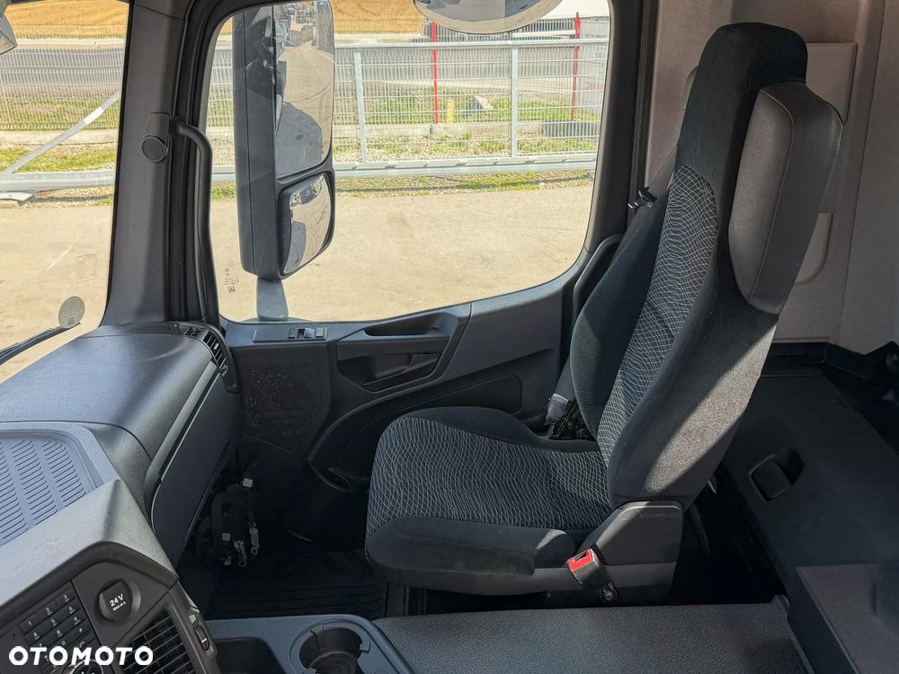 Mercedes-Benz AROCS 3246 * Wywrotka / 8x4 * STAN BDB! - 9