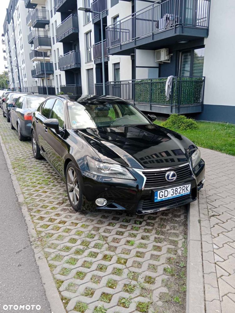 Lexus GS - 15