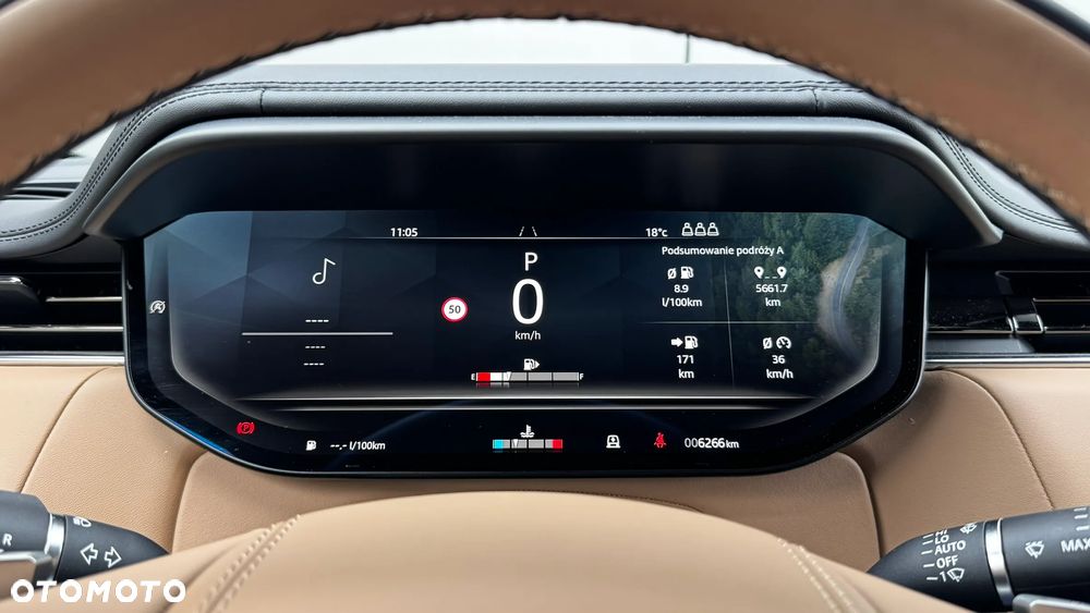 Land Rover Range Rover Sport D350 Autobiography - 9