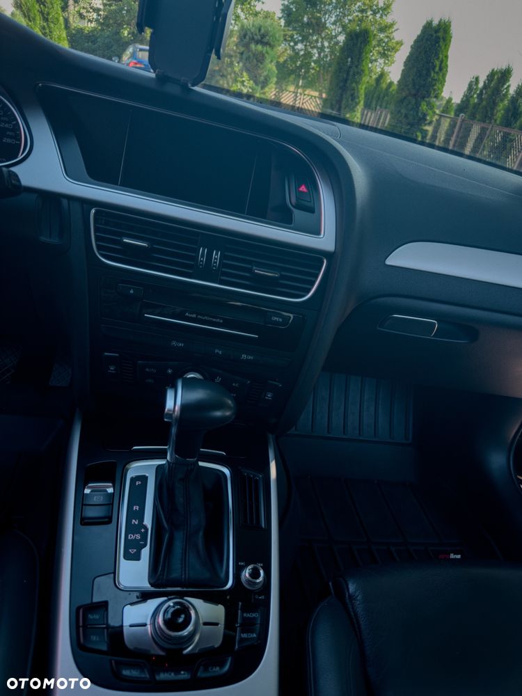 Audi A4 Avant 2.0 TDI DPF multitronic S line Sportpaket - 11