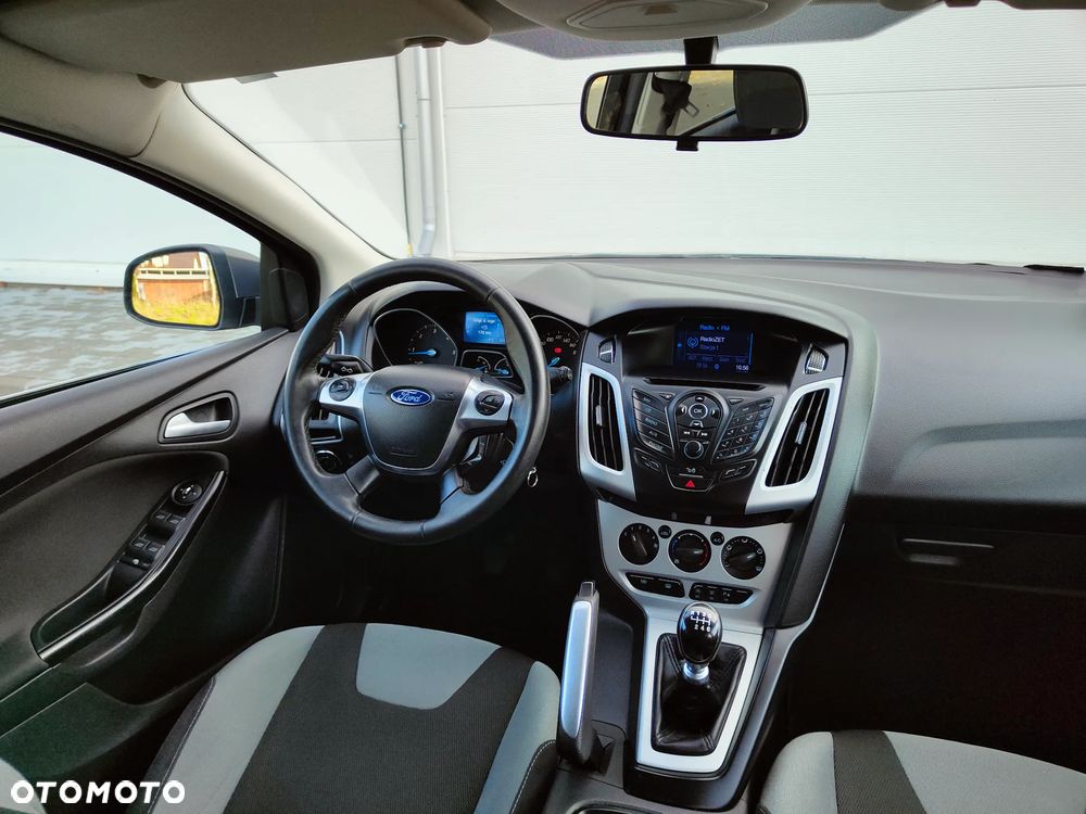 Ford Focus Turnier 1.6 TDCi DPF Champions Edition - 17