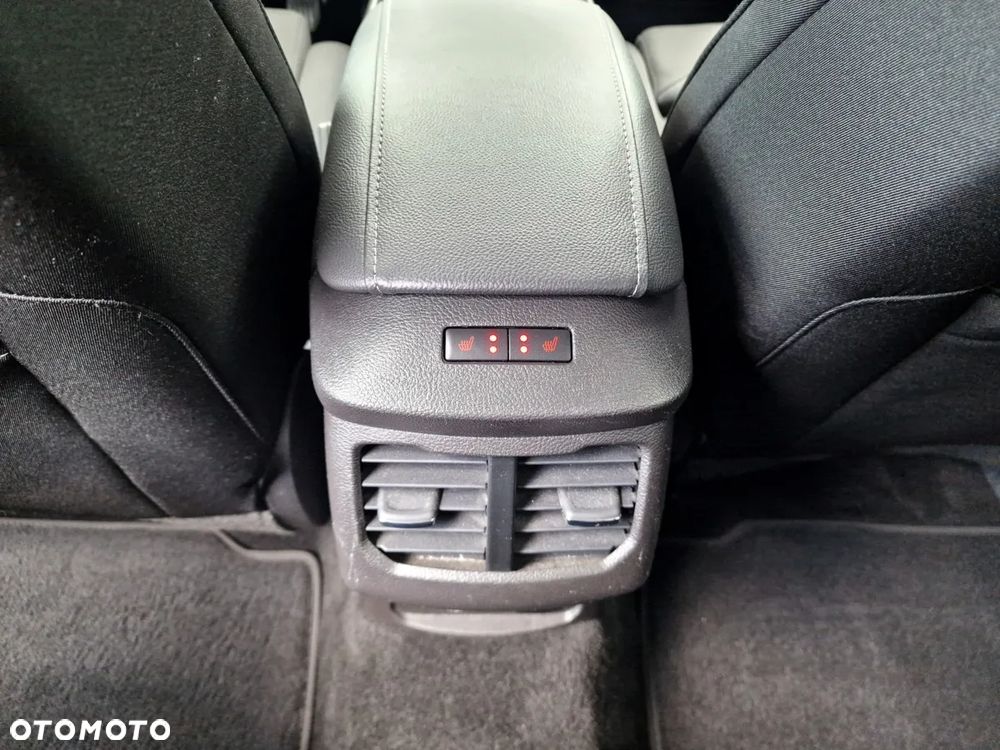 Ford Mondeo 2.0 EcoBlue Business Edition - 26