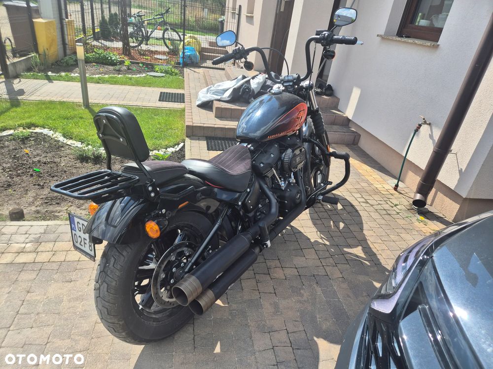 Harley-Davidson Softail Street Bob - 3
