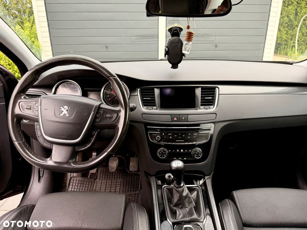 Peugeot 508 1.6 T Allure - 11