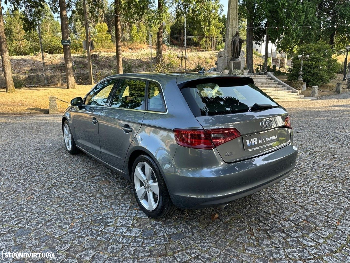 Audi A3 Sportback 1.6 TDI Sport S tronic - 5