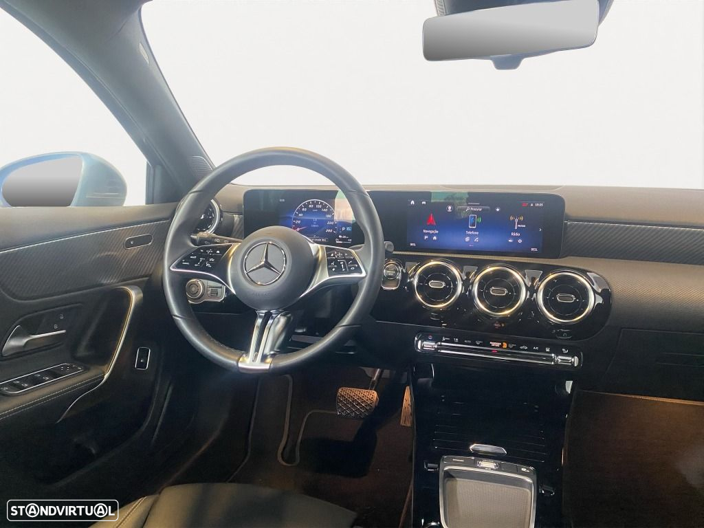 Mercedes-Benz A 250 e - 9