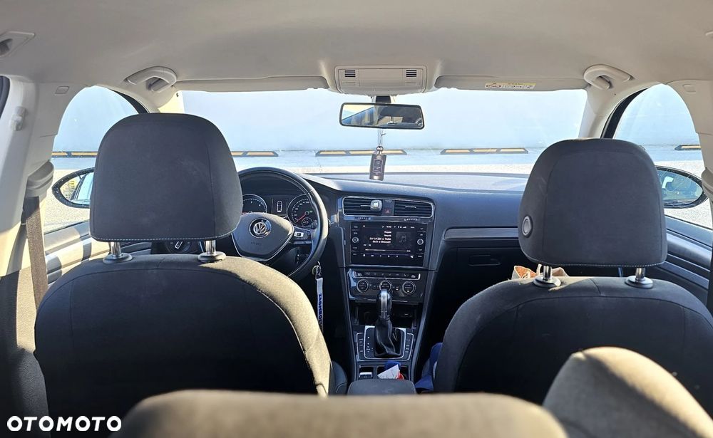 Volkswagen Golf Variant 2.0 TDI SCR DSG Comfortline - 5