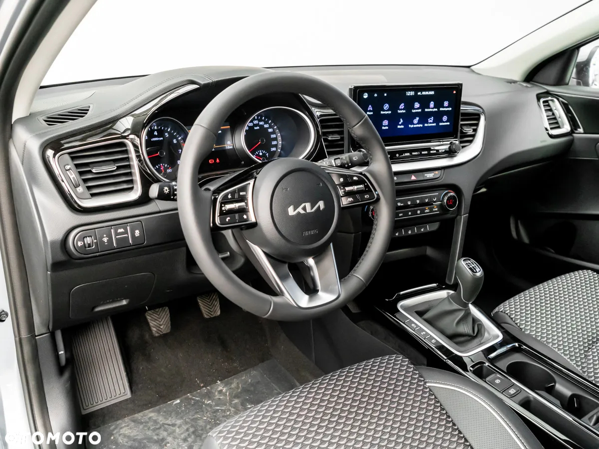 Kia Ceed 1.5 T-GDI Tribute - 20