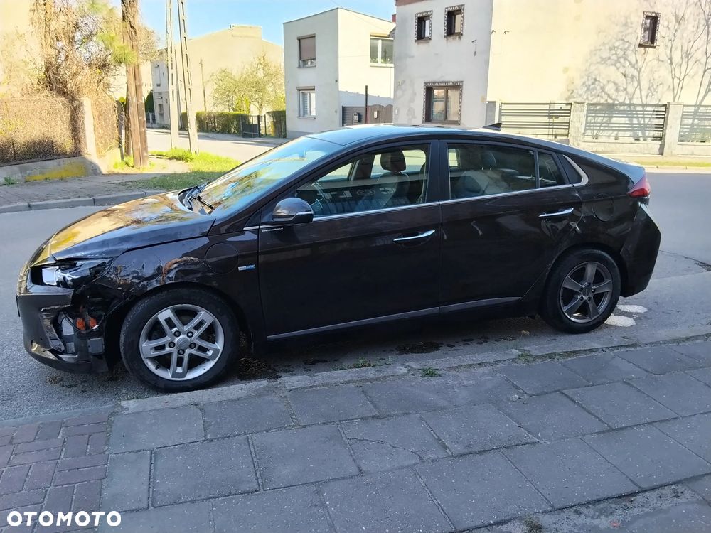 Hyundai IONIQ Plug-in hybrid Platinum - 19