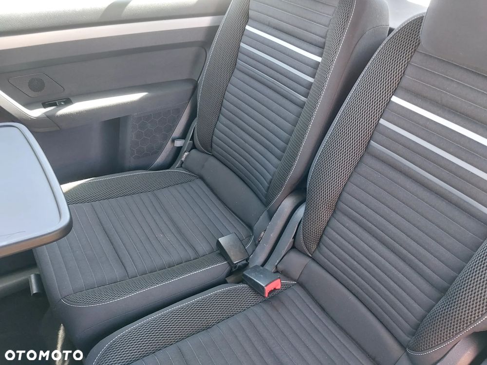 Volkswagen Touran 1.6 TDI DPF DSG Cup - 6