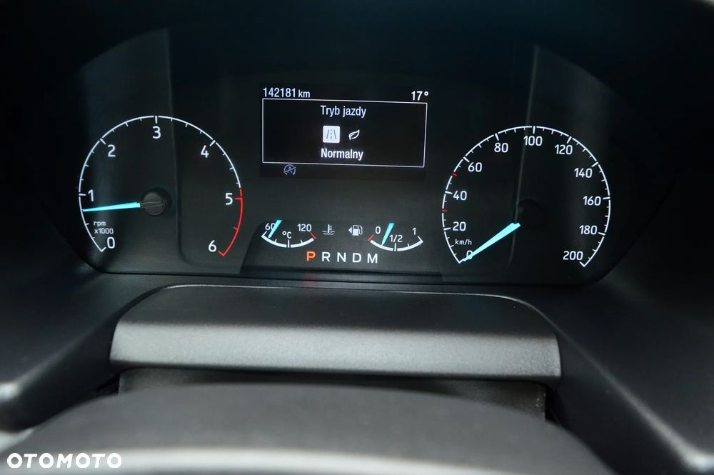 Ford Tourneo Custom 320 L1H1 VA Autm Titanium X - 32