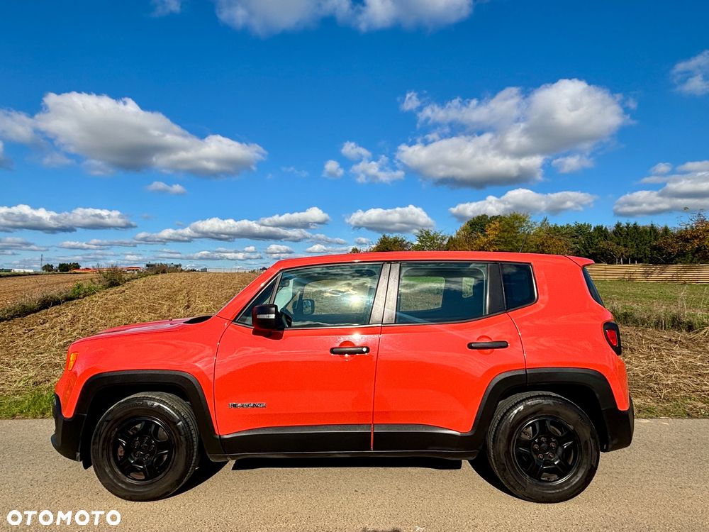 Jeep Renegade 1.6 E-TorQ Sport FWD - 6