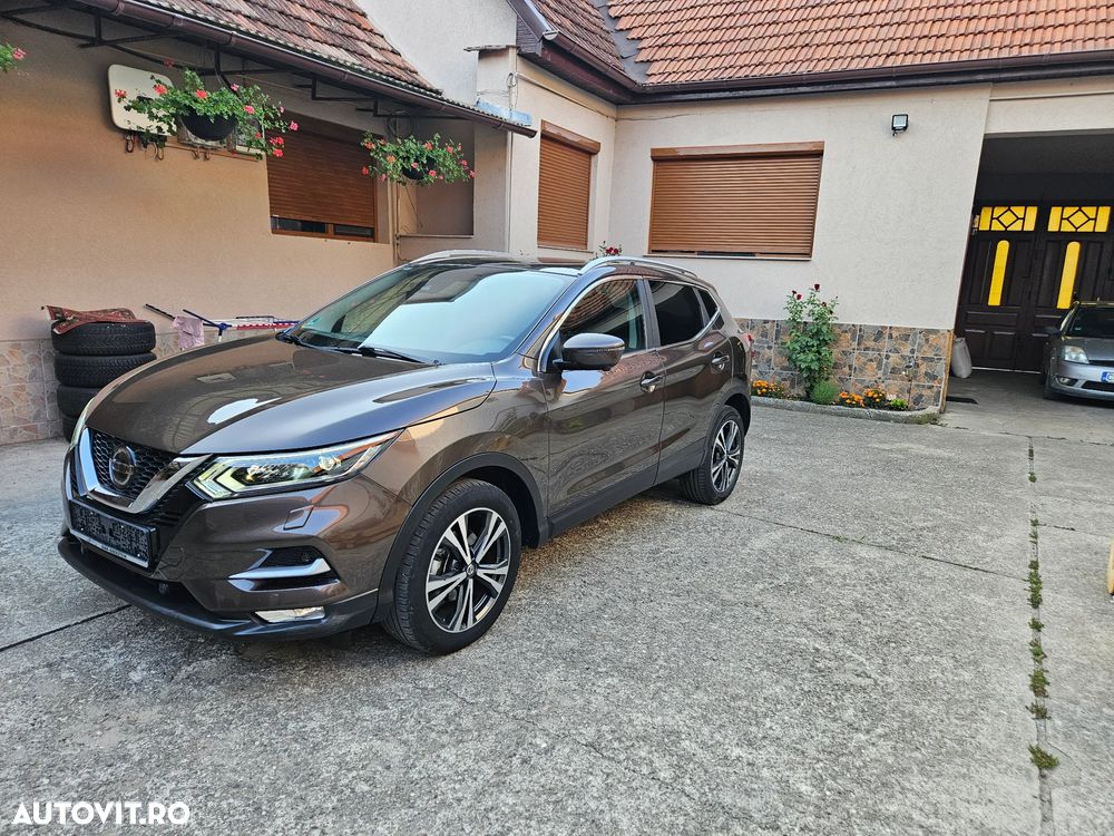 Nissan Qashqai - 1