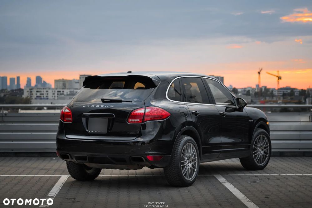 Porsche Cayenne - 12