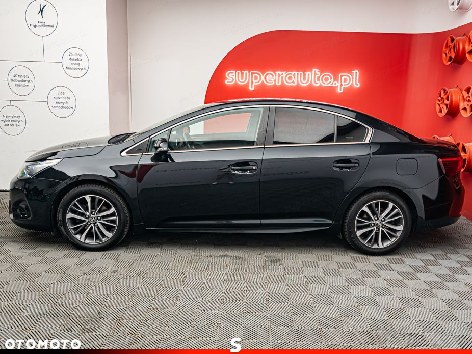 Toyota Avensis 1.8 Premium - 5