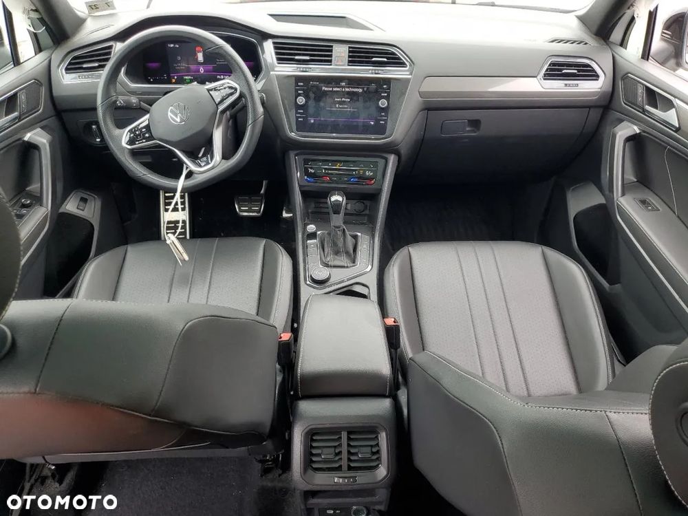 Volkswagen Tiguan - 8