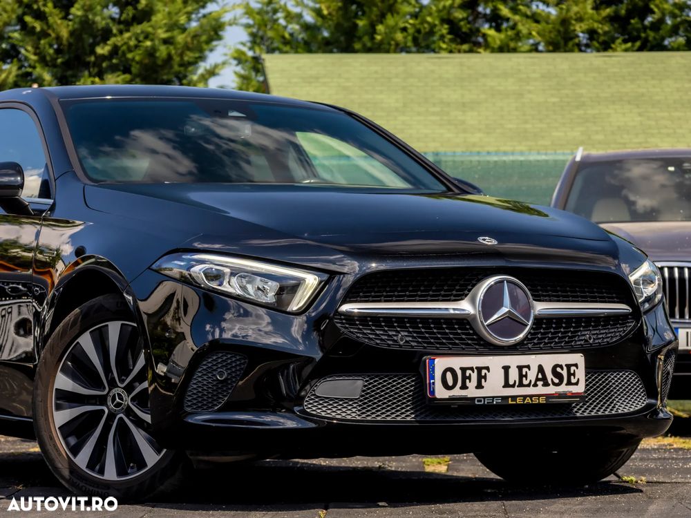 Mercedes-Benz A 250 e Sedan 8G-DCT - 12
