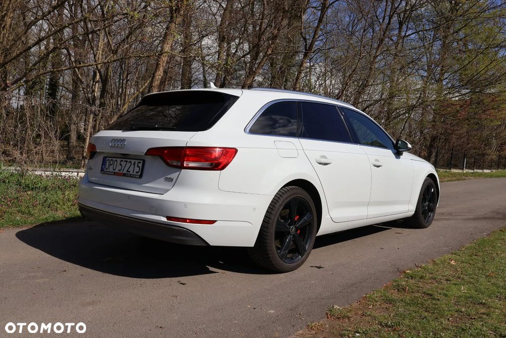 Audi A4 Avant 2.0 TDI - 9
