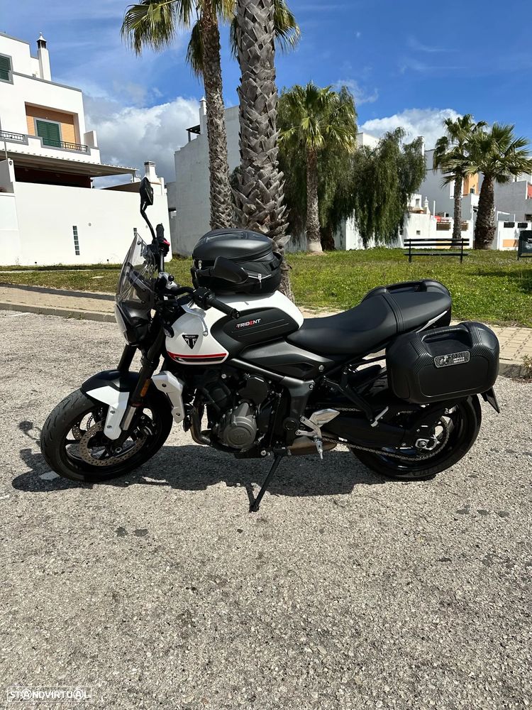 Triumph Trident Trident - 18