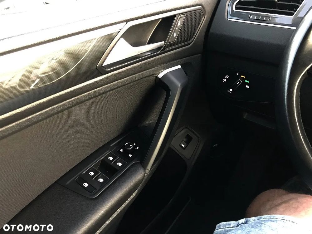 Volkswagen Tiguan 2.0 TDI SCR 4Mot Highline DSG - 30