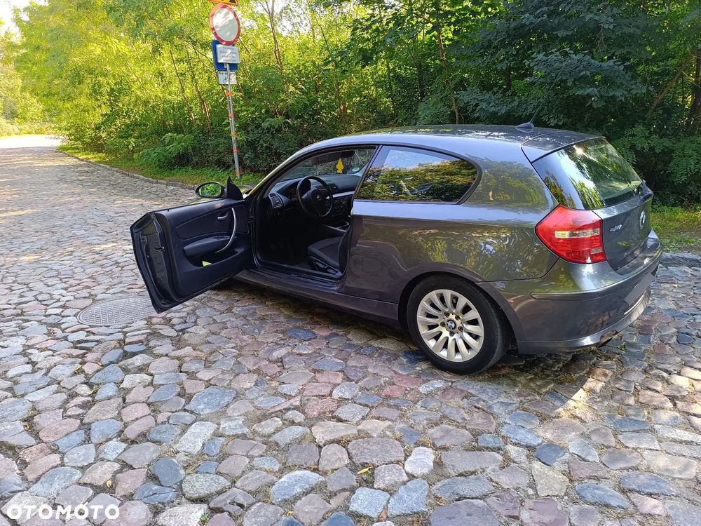 BMW Seria 1 - 10