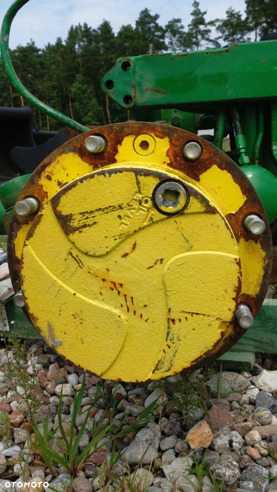 Most do traktora john deere 6120/6220/6230/6330 typ730 model AL 226639 - 7