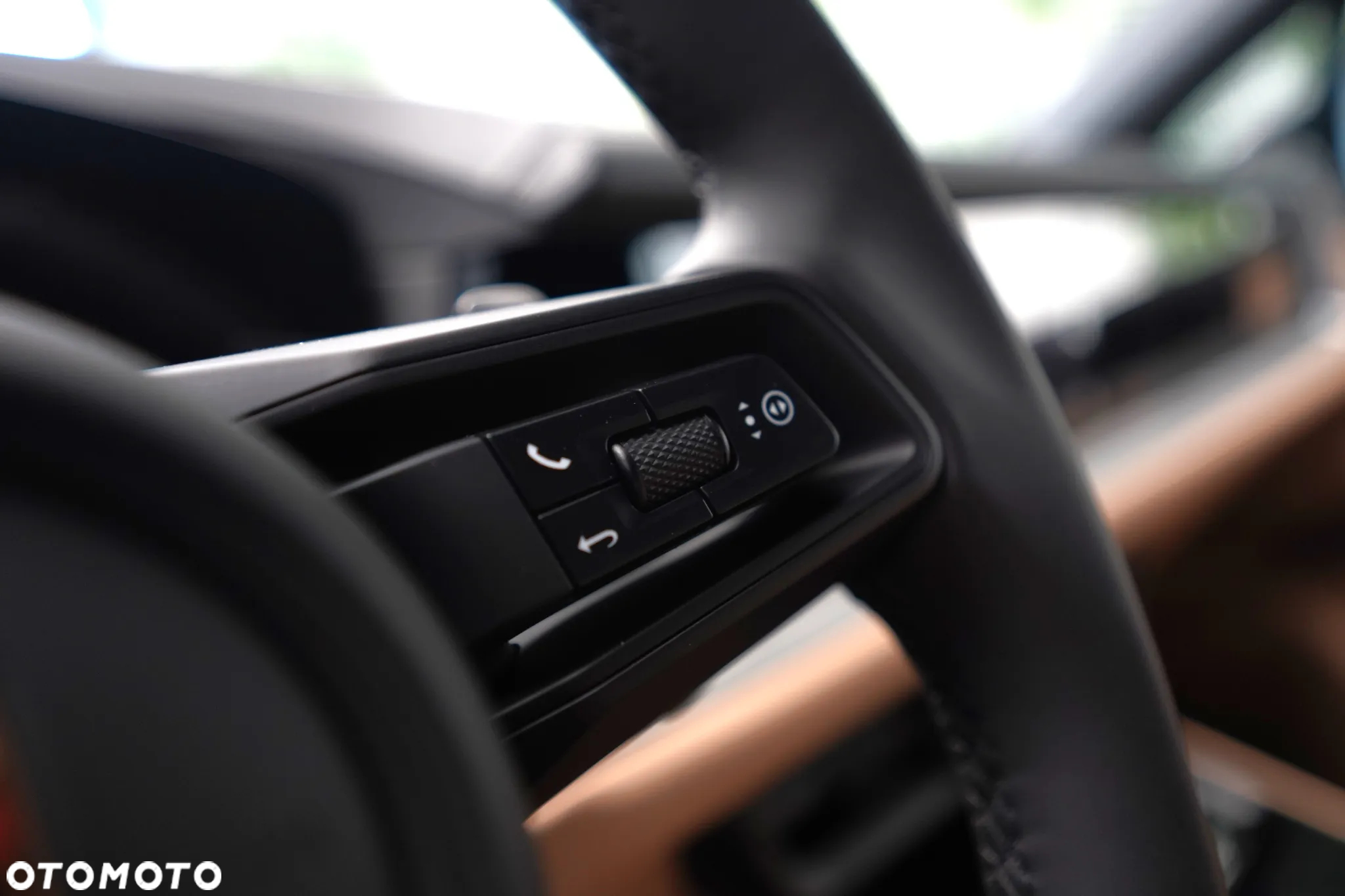 Porsche Cayenne Standard - 24