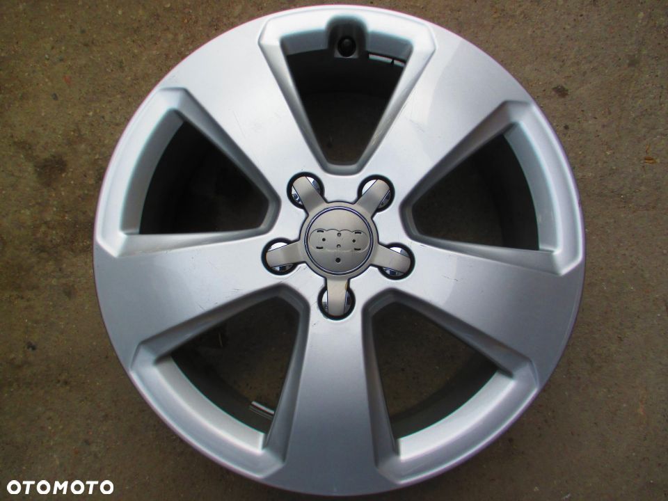 AUDI 17'' A3 8V0 NOWY MODEL!! ORYGINAŁ!!! - 1