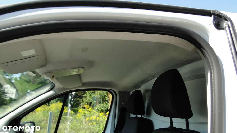 Renault Trafic - 13
