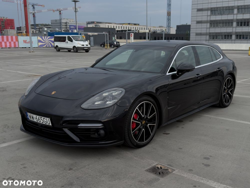 Porsche Panamera Turbo - 9