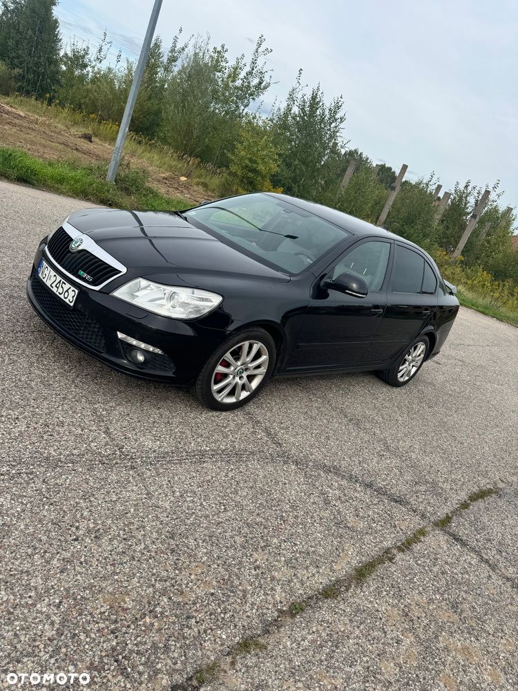 Skoda Octavia 2.0 TDI DPF RS - 2