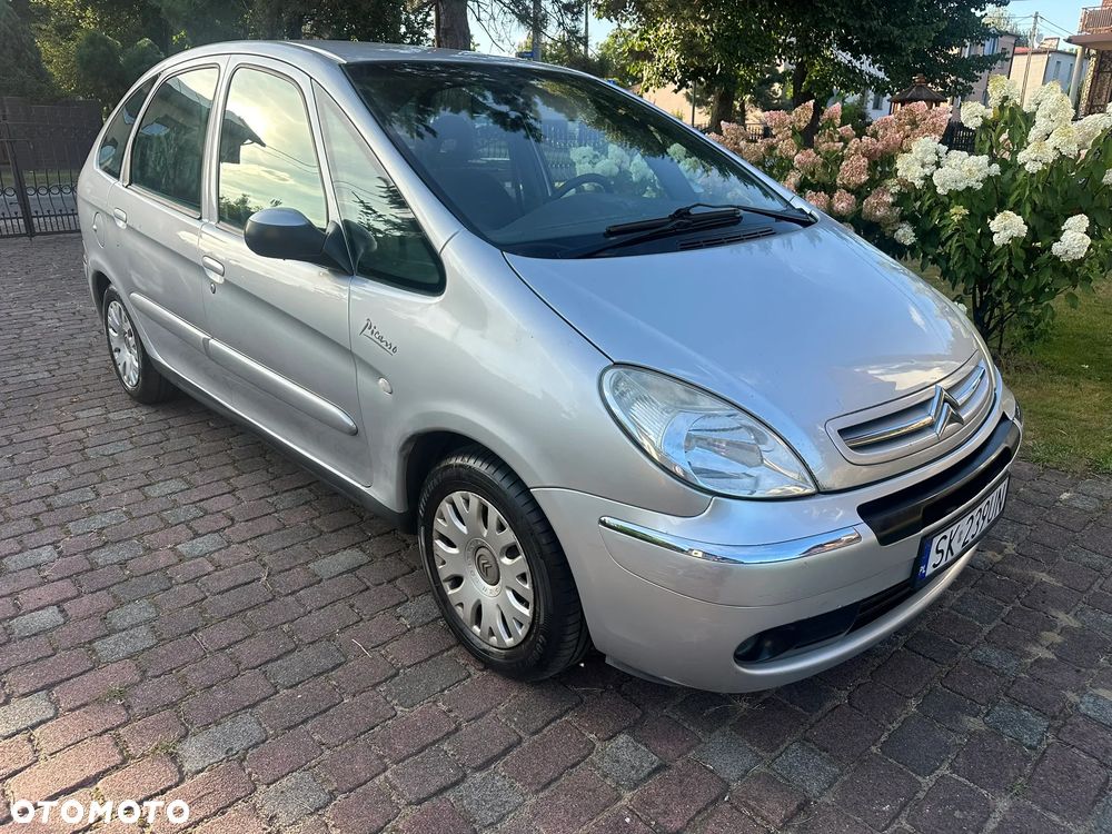 Citroën Xsara Picasso 1.8 16V Control+ (ex) - 1