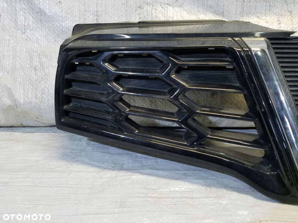 atrapa grill nissan qashqai j10 lift - 6