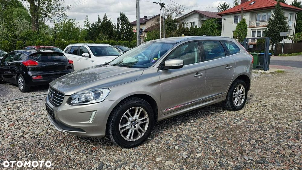 Volvo XC 60 D3 Geartronic Momentum - 22