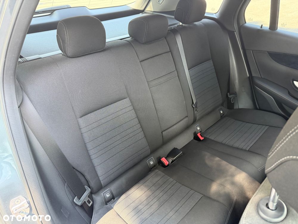 Mercedes-Benz GLC 200 d 4Matic 9G-TRONIC Exclusive - 12
