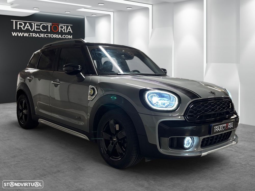 MINI Countryman Cooper SE ALL4 Auto - 2